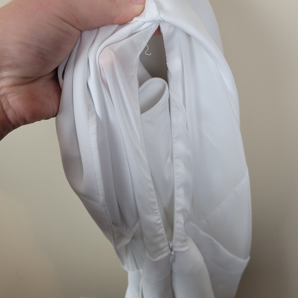 Trina Turk Banning Crepe White Jumpsuit size 0 - Picture 10 of 11